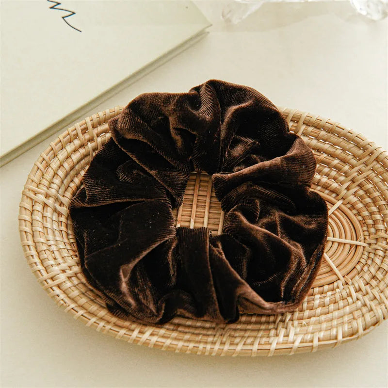 Women Solid Color Scrunchies Vintage Coral Velvet Hair Band For Girls Ponytail Holder Rubber Bands Elastic Hair Ties Accessories